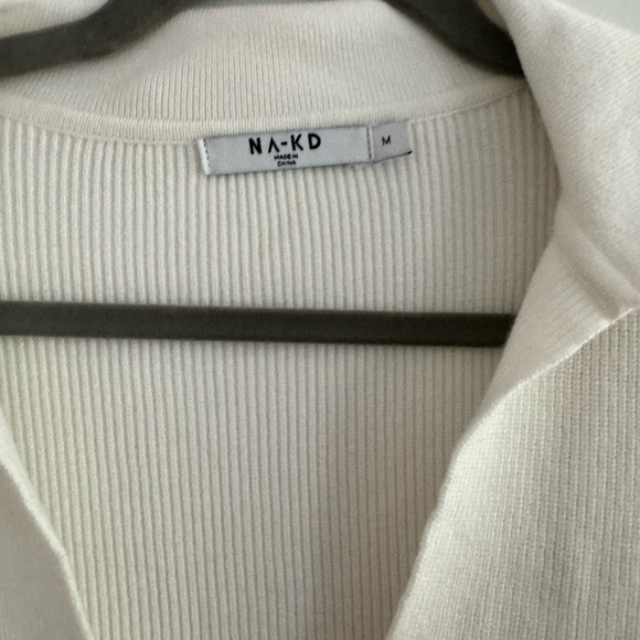 NA-KD Sweater - Picture 2 of 4